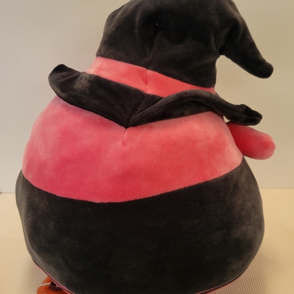 Squishmallows FlipaMallows Wexla & Johanna 8" Plush Halloween Witch & Cauldron - Picture 9 of 10